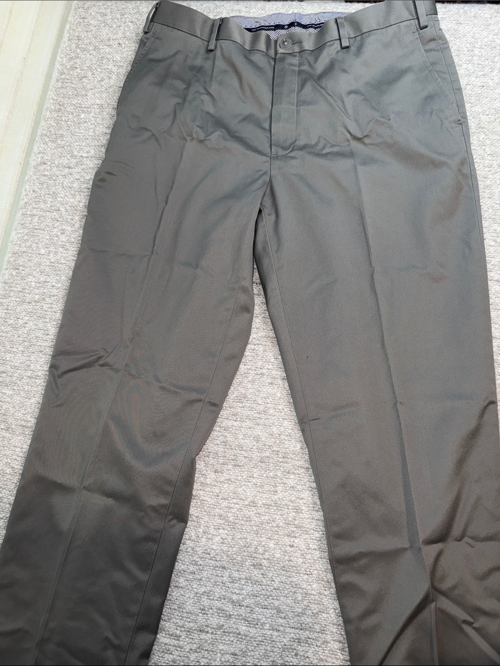 Hart Schaffner Marx Men's Dress Pants in Charcoal Gray Size 34x32